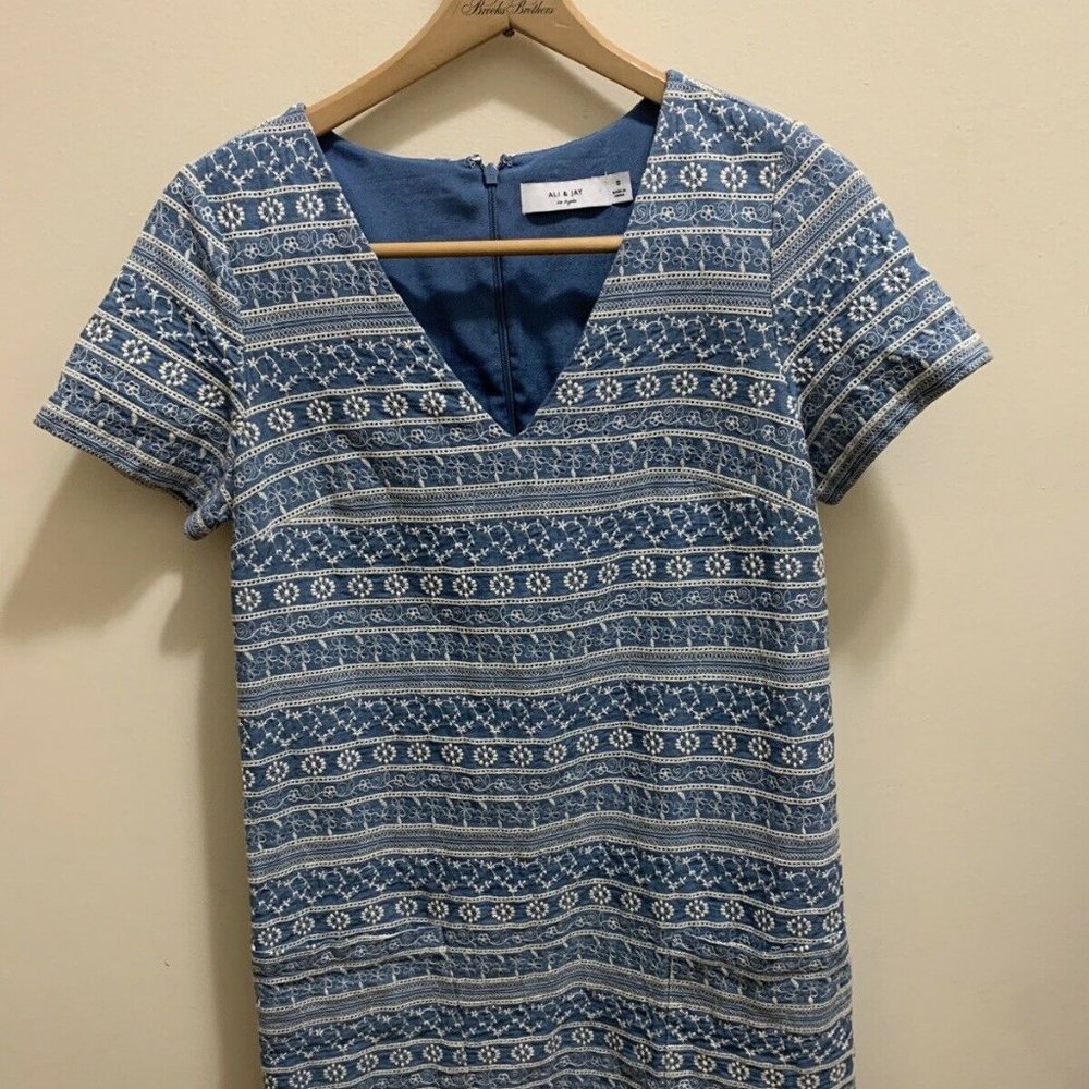 Ali & Jay dress size small S denim embroidered - With Pockets!